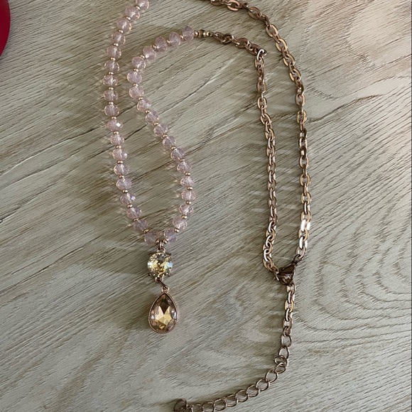 • Stunning Gem Necklace • - Picture 9 of 11